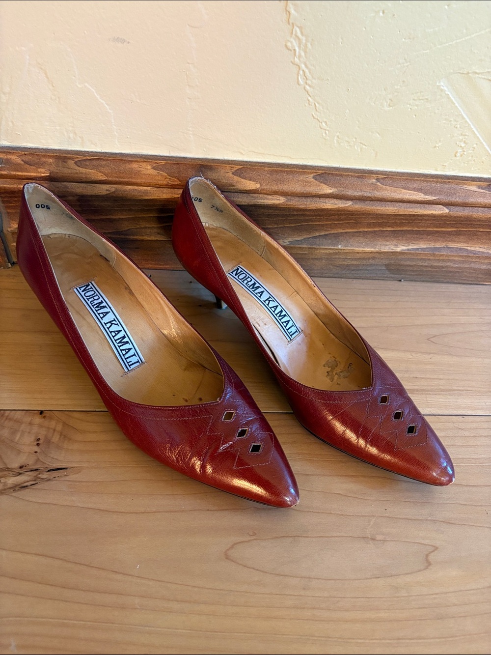 Vintage Norma Kamali Brown Leather Mules - 90s Pointed Toe Kitten Heel